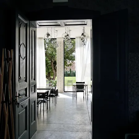 House Mokrin